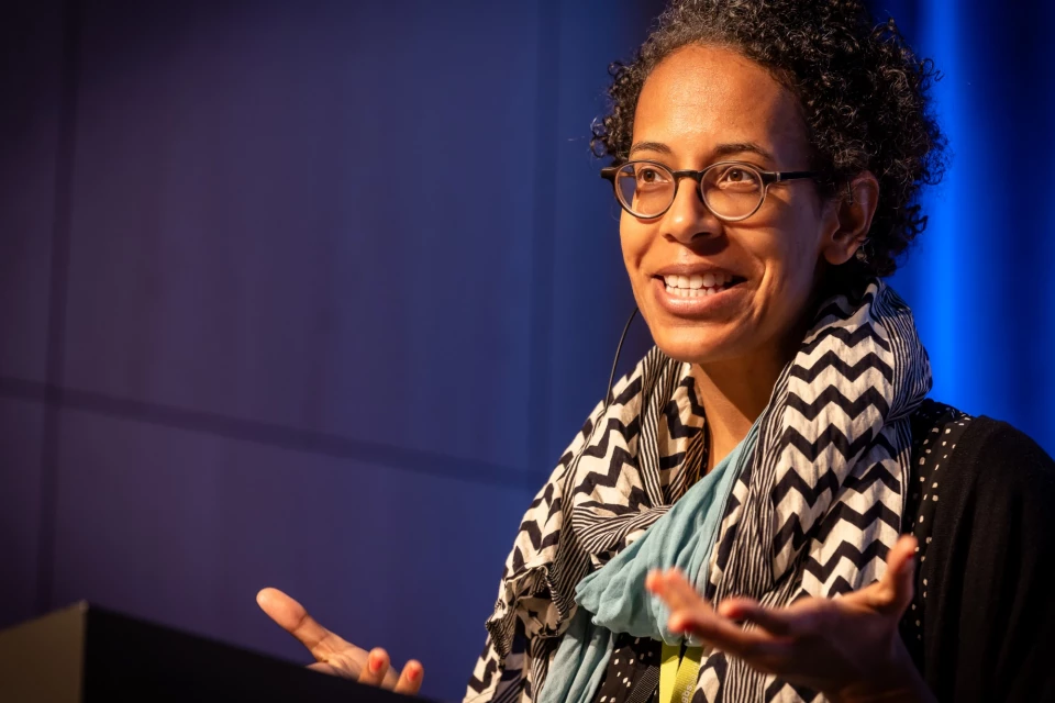 Sarah Owens auf der Typo St. Gallen, November 2023